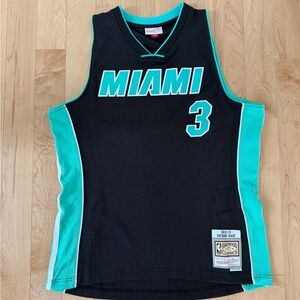 Mitchell & Ness Black Hardwood Classics Jersey Miami Heat Dwyane Wade size L